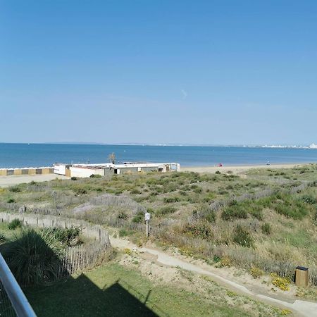 As18656 - Grand Studio Vue Mer, Direct Sur Plage Avec Parking Prive Ле-Гро-дю-Руа Экстерьер фото