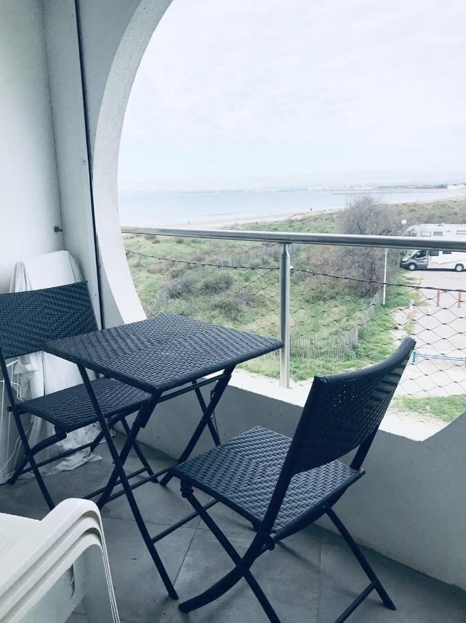 As18656 - Grand Studio Vue Mer, Direct Sur Plage Avec Parking Prive Ле-Гро-дю-Руа Экстерьер фото